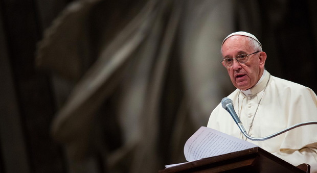 Il Papa: «Stop ai muri, rassegnazione e stanchezza non appartengono all'Europa»
