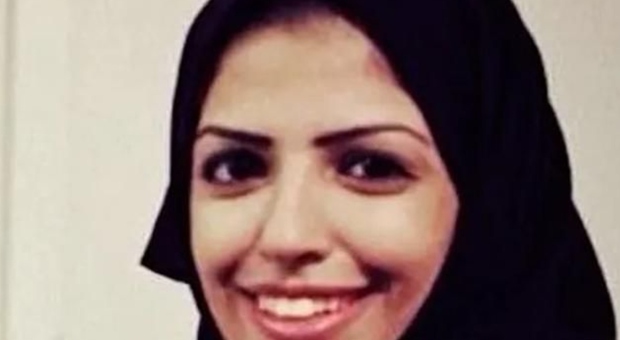 Arabia Saudita, donna condannata a 34 anni di carcere: ha usato twitter