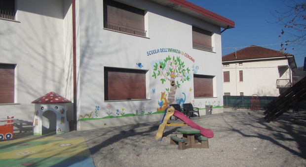 La scuola materna di Cergnai di Santa Giustina presa di mira da Erostrato La scuola materna di Cergnai di Santa Giustina presa di mira da Erostrato