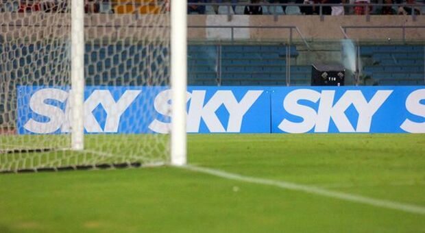 La Serie A torna su Sky: siglato accordo con Dazn per pacchetto partite