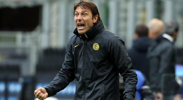 Inter, Conte all'ultimissimo scatto scudetto: «Nessun calcolo, a Napoli per vincere»