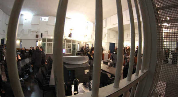 Taglio dei Tribunali le Regioni contrarie Taglio dei Tribunali le Regioni contrarie