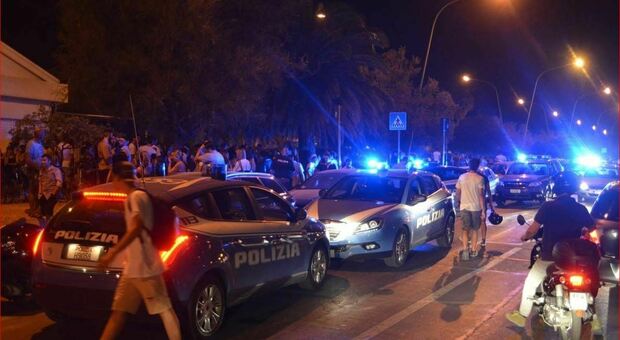 Alba Adriatica, ragazzi feriti durante la movida: scattano tre denunce