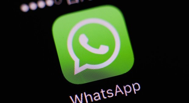 Antitrust, multa da 3 milioni a Whatsapp per i dati condivisi con Facebook
