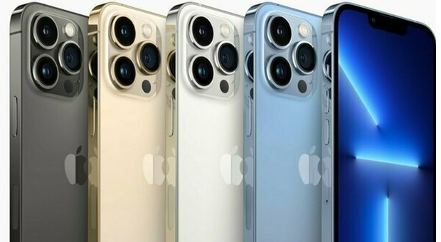 iPhone 14 arriva il 7 settembre (e costerà più del 13). Niente versione mini: le novità del nuovo modello
