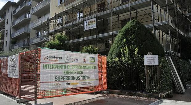 Superbonus 110%, Enea: sfiorano i 44 miliardi le detrazioni previste Superbonus 110%, Enea: sfiorano i 44 miliardi le detrazioni previste