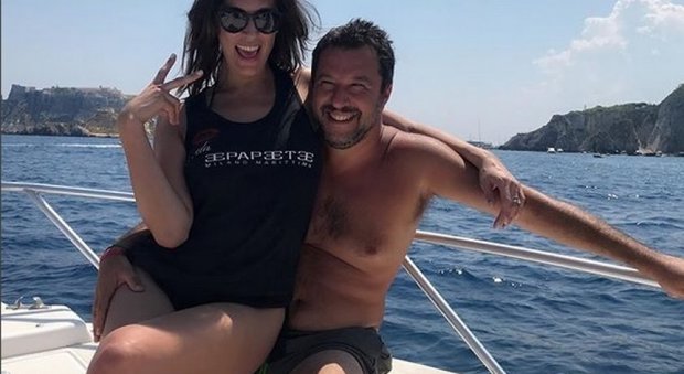 Elisa Isoardi: «Salvini? Ero gelosa, rubai la password dal suo cellulare»