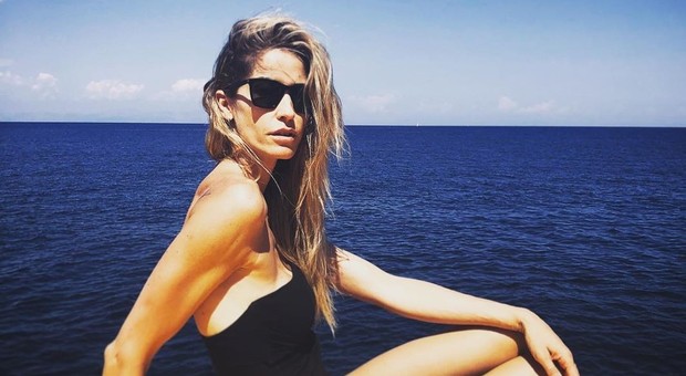 Elena Santarelli “troppo magra" su instagram: «Il dolore mi ha prosciugata»