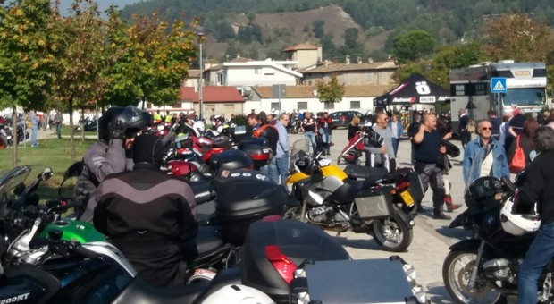 Il motoraduno di Sant'Angelo in Vado dello scorso anno Il motoraduno di Sant'Angelo in Vado dello scorso anno