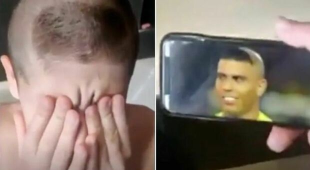 Chiede un taglio di capelli alla CR7, ma il padre gli fa uno scherzo: «C’è solo un Ronaldo… il Fenomeno!»