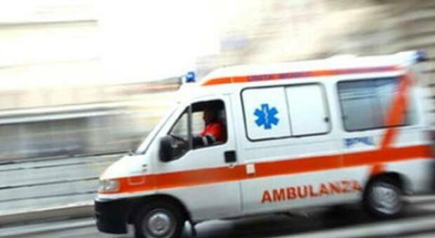 Incidente con lo scoter: 23enne in gravi condizioni Incidente con lo scoter: 23enne in gravi condizioni