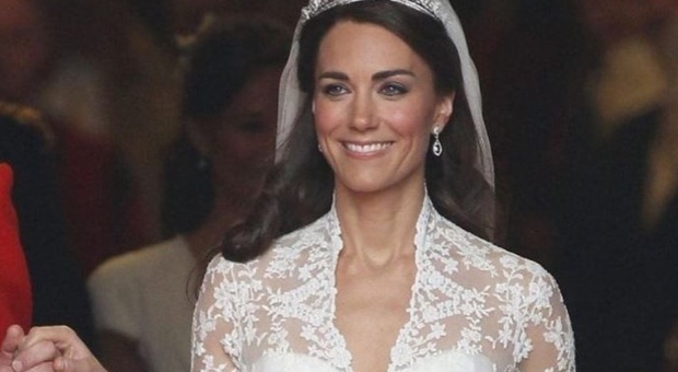 Kate Middleton, l'incredibile cifra spesa per la manicure il giorno delle nozze