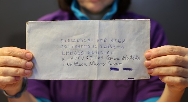 La lettera lasciata nel negozio di Padova dal ladro pentito