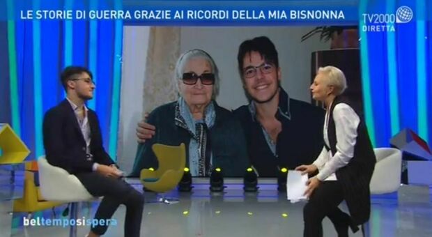 Leonardo Campugianinegli studi di Tv2000 per raccontarsi ai microfoni di Bel tempo si spera , trasmissione condotta da Lucia Ascione