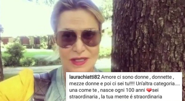 Simona Ventura replica a Heather Parisi, Laura Chiatti: «Brava, ci sono donnette e vere donne»