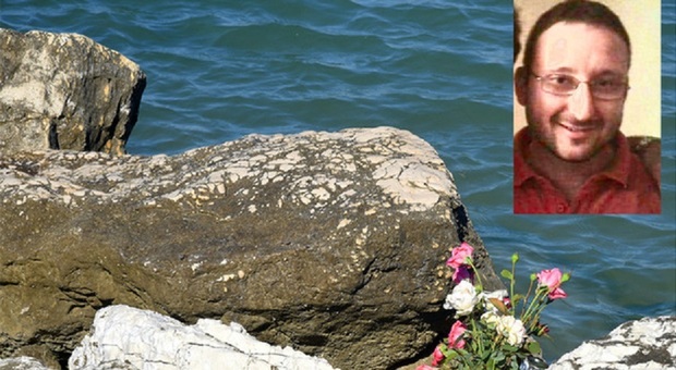 Davide Zandri e il piccolo Fabio annegati a Fano, lo strazio di mamma Stefania: «Non ce la faccio»