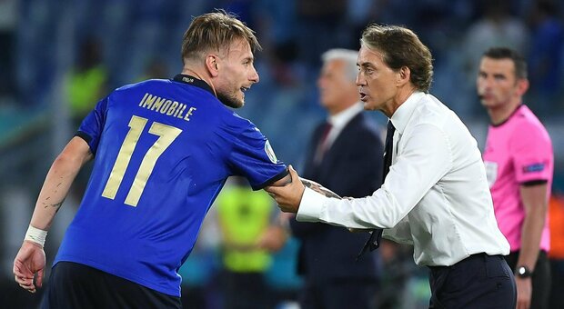 Mancini: «Vittoria splendida. Locatelli? Tutti bravissimi». Immobile: gol dedicato ai due angeli di Ardea