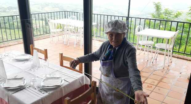 Addio a Duilia, simbolo di resilienza: il mondo della ristorazione in lutto. Aveva sfidato e superato il sisma e il Covid