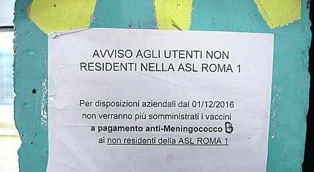 Psicosi meningite a Roma, ressa alle Asl per i vaccini: lunghe file e tensione