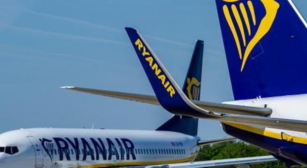 Sciopero Ryanair (e non solo), domenica 17 luglio si bloccano i trasporti aerei: ecco come chiedere il rimborso