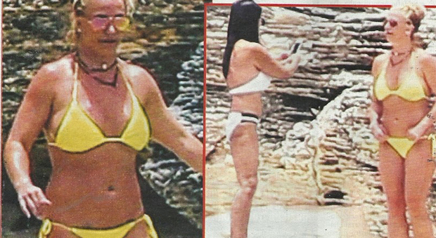 Britney Spears in bikini nell'isola dei Caraibi, “isolata” dalla mamma per salvarla