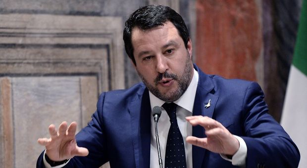 Gregoretti, cosa rischia Salvini: atti a Catania, spettro sospensione