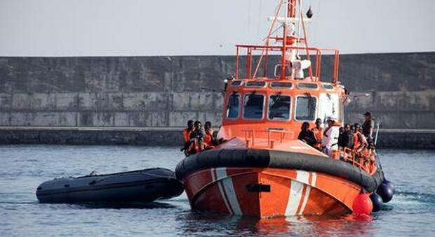 Paura alle Baleari, 14 persone recuperate in mare: «Si cercano altri superstiti»