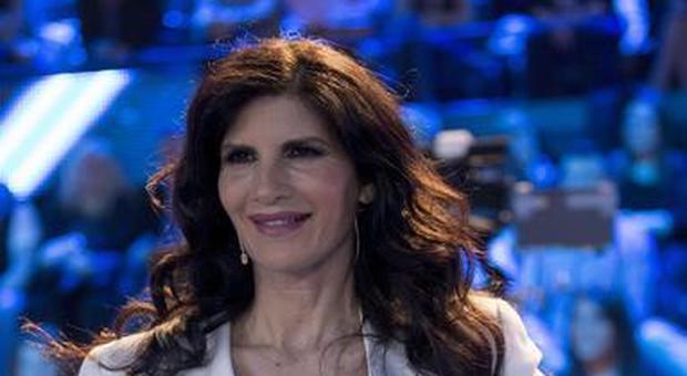 Pamela Prati a Domenica In, la commissione di vigilanza interviene sull'intervista ma la Venier precisa: «Non è stata pagata» Pamela Prati a Domenica In, la commissione di vigilanza interviene sull'intervista ma la Venier precisa: «Non è stata pagata»