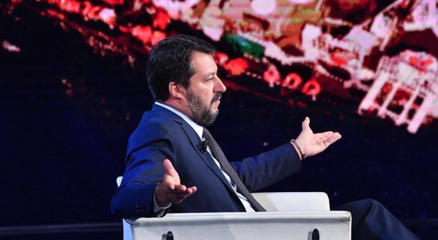 Open Arms, Salvini si difende: non toccava all'Italia offrire un porto sicuro