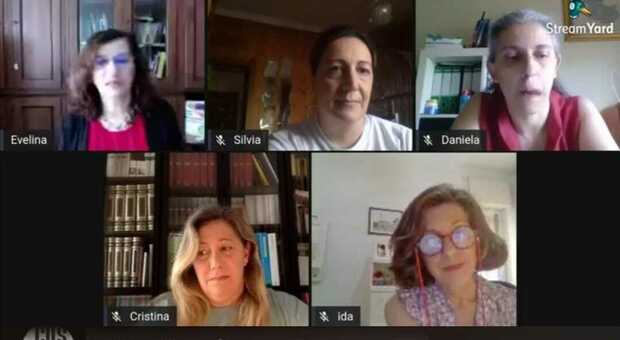 Le discussione online di genitori e insegnanti sulla piattaforma Ciis. Tagli alla disabilità, la rivolta delle mamme: «Se passa questa riforma è finita»