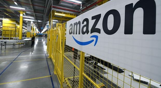 Amazon, nel 2021 creati in Italia più di 4.500 posti di lavoro a tempo indeterminato
