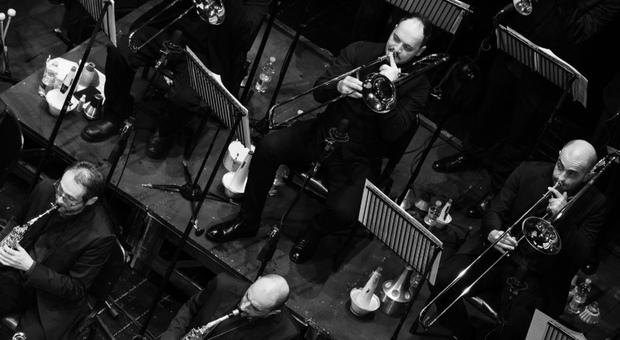 Terni, Visioninmusica porta al Secci la Colours Jazz Orchestra Terni, Visioninmusica porta al Secci la Colours Jazz Orchestra