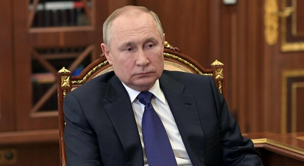 Capo 007 di Kiev: «Putin gravemente malato di tumore, in corso un golpe»