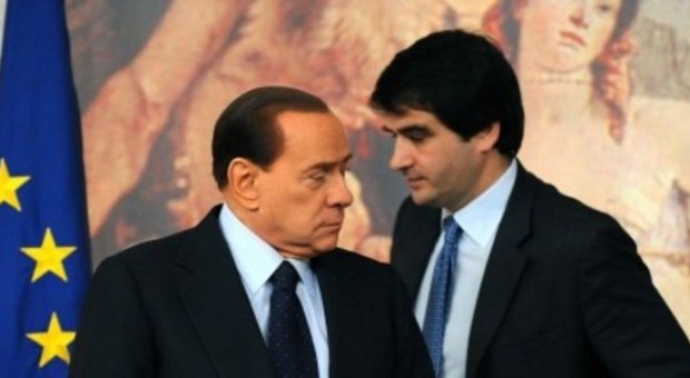 Fitto: «Non riconosciamo vertici ufficio di presidenza FI». Berlusconi: «Sono rammaricato» Fitto: «Non riconosciamo vertici ufficio di presidenza FI». Berlusconi: «Sono rammaricato»