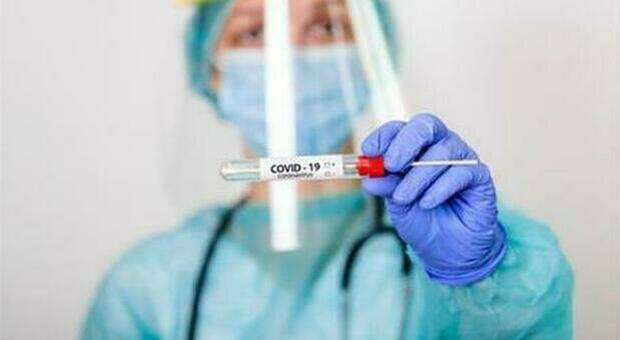 Coronavirus, risalgono i positivi nelle Marche: sono 466 in un giorno (più 39 ai test rapidi)/ La mappa del contagio