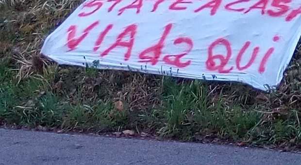 Coronavirus. «State a casa, via da qui»: Piediluco insorge contro i furbetti delle seconde case Coronavirus. «State a casa, via da qui»: Piediluco insorge contro i furbetti delle seconde case