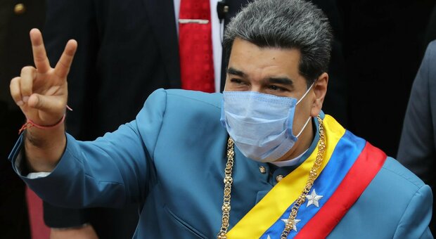 Venezuela, l'attacco di FdI a Pd e M5S: «Una vergogna assoluta l'astensione su Maduro»