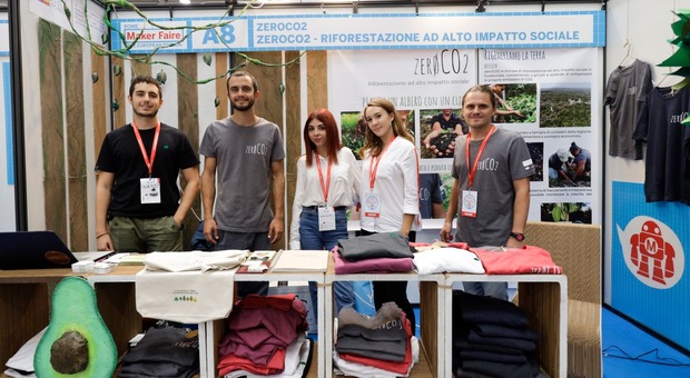 Il team di ZeroCO2 a Maker Faire 2019