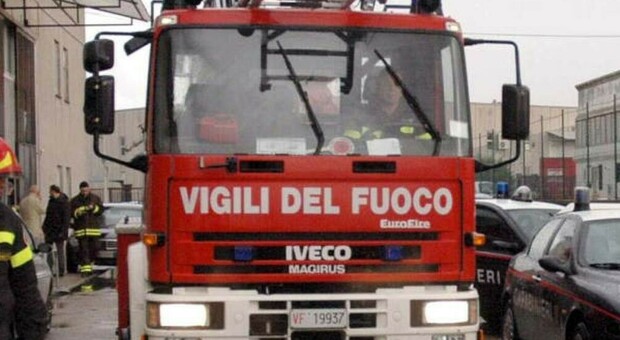 Maltempo, bomba d'acqua in Abruzzo. A Pescara continua l'afa