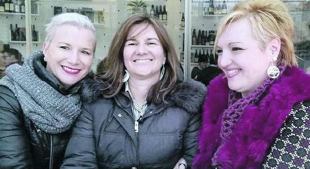 Tre sorelle si ritrovano dopo 46 anni, erano in affido a famiglie diverse