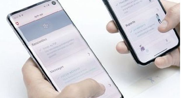 Coronavirus, app Immuni: per l'alert 15 minuti di contatto. I Servizi: fake news di Russia e Cina Coronavirus, app Immuni: per l'alert 15 minuti di contatto. I Servizi: fake news di Russia e Cina