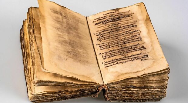 Manoscritto di Nostradamus rubato a Roma 20 anni fa è stato ritrovato: le profezie tornano a casa