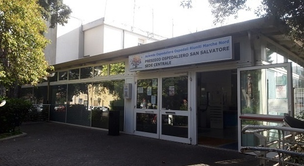 L'ingresso dell'ospedale di Pesaro di Marche Nord
