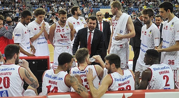 La Vuelle durante un time out La Vuelle durante un time out