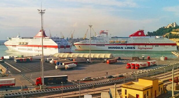 Rotta sulle vacanze per 32mila: al porto di Ancona un weekend da record