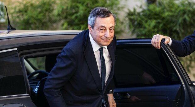 Draghi bis, governo senza M5S o voto: le posizioni dei partiti e le pressioni dei sindaci (e non solo)