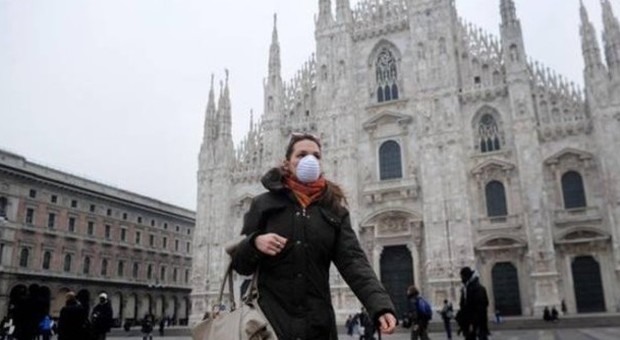 Smog, Grillo attacca: "68 mila morti in più, paghiamo la spocchia del governo"