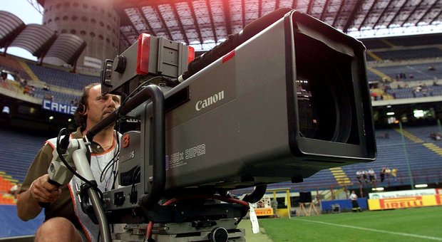 BeIn Sport alla Lega: «Supercoppa nella patria dei pirati dei diritti tv»