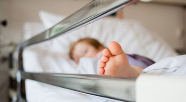 Coronavirus, bambina di un anno contagiata a Bergamo: è in gravi condizioni Coronavirus, bambina di un anno contagiata a Bergamo: è in gravi condizioni