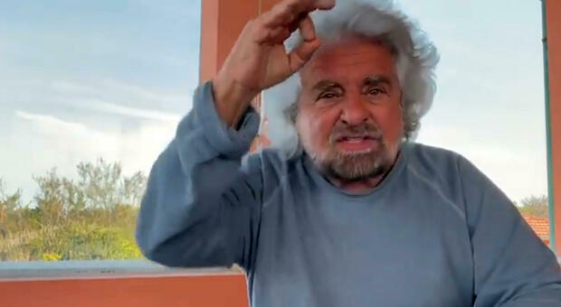 Beppe Grillo difende il figlio: «Lui stupratore? Non ha fatto niente, allora arrestate me»